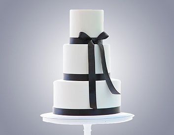 Свадебный торт с Бантом